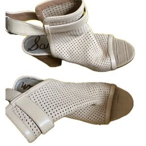 Sam Edelman Perforated Leather Ankle Strap Block Heel Sandals Beige size 8